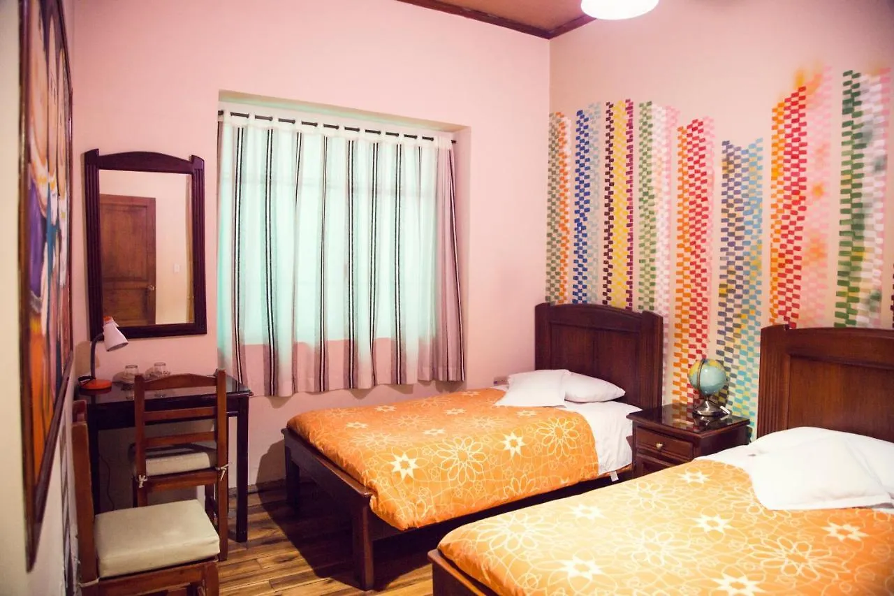 Posada Tambuca Quito Guest house